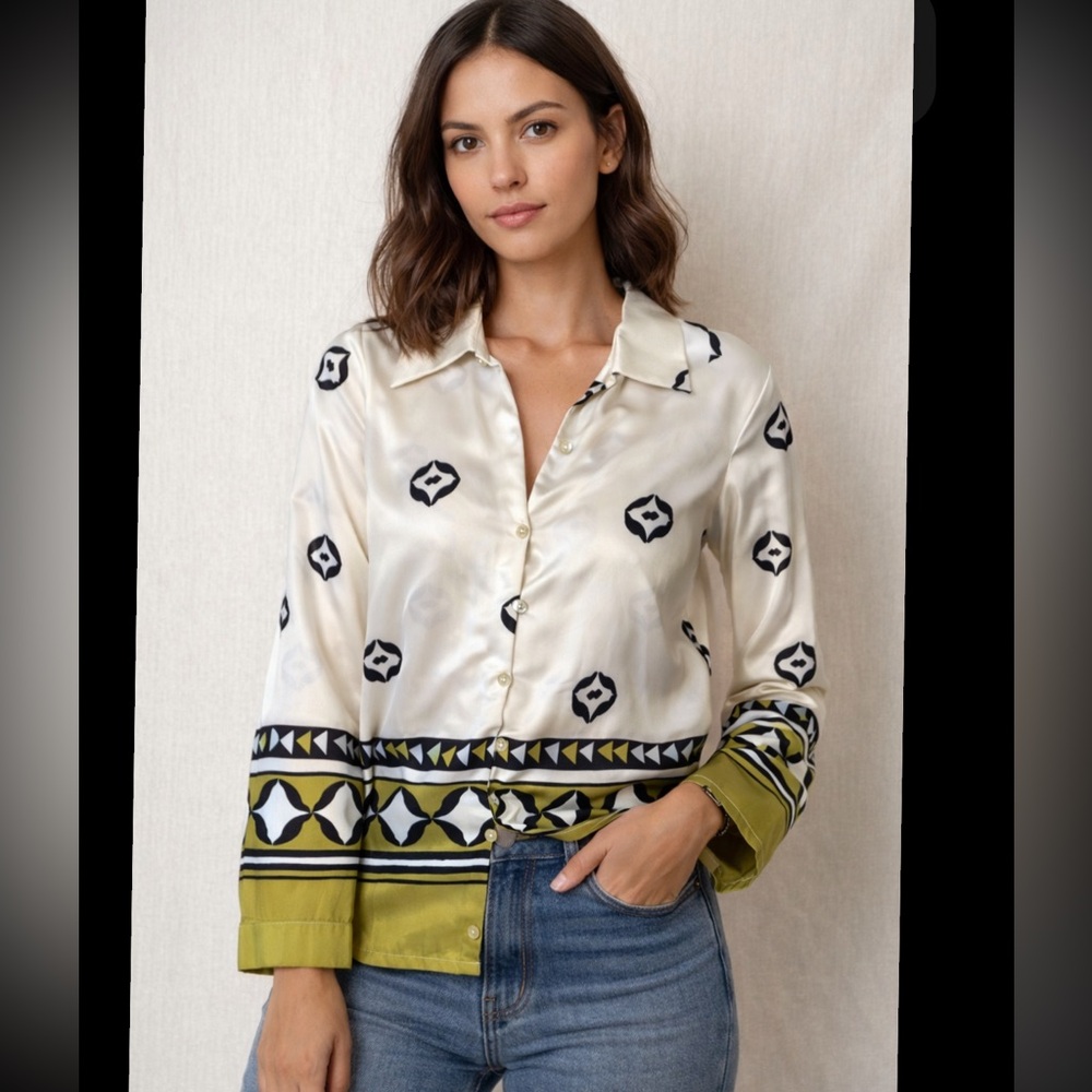 Elegant Patterned Button Down Shirt